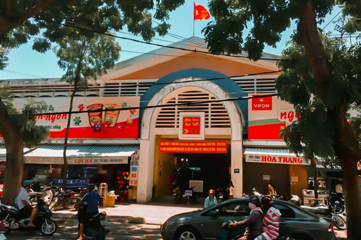 mua-qua-nha-trang-o-dau-do-la-cho-xom-moi-nhon-nhip-anh_-suu-tam Mua quà nha trang ở đâu đó là Chợ Xóm Mới nhộn nhịp (Ảnh_ Sưu tầm)