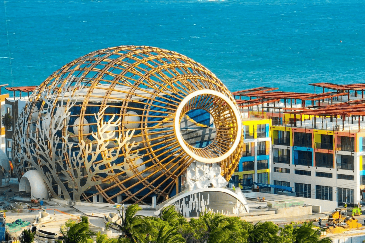 Nhà hát Đó Nha Trang - Toàn cảnh kiến trúc hình chiếc đó độc đáo bên bờ biển Bãi Tiên - ViVu Nha Trang