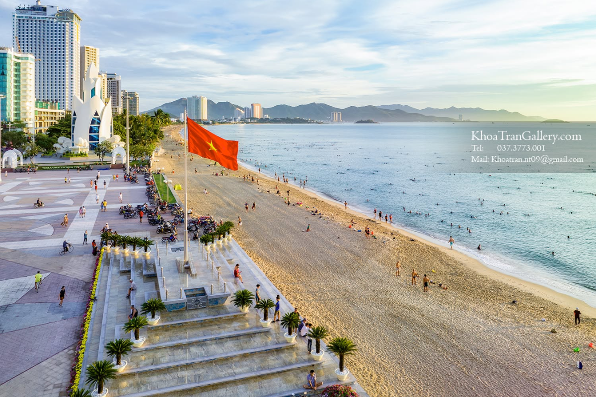 thap-tram-huong-nha-trang-nhin-tu-quang-truong-2_4-anh_-suu-tam Tháp Trầm Hương Nha Trang nhìn từ Quảng trường 2_4 (Ảnh_ Sưu tầm)