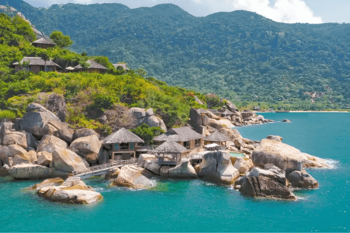 vinh-ninh-van-dia-diem-du-lich-nha-trang-sang-trong-va-tach-biet-anh_-suu-tam Vịnh Ninh Vân - Địa điểm du lịch Nha Trang sang trọng và tách biệt (Ảnh_ Sưu tầm)
